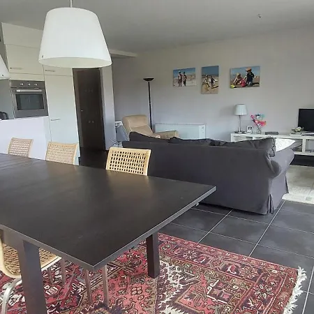 Cort Bij Zee